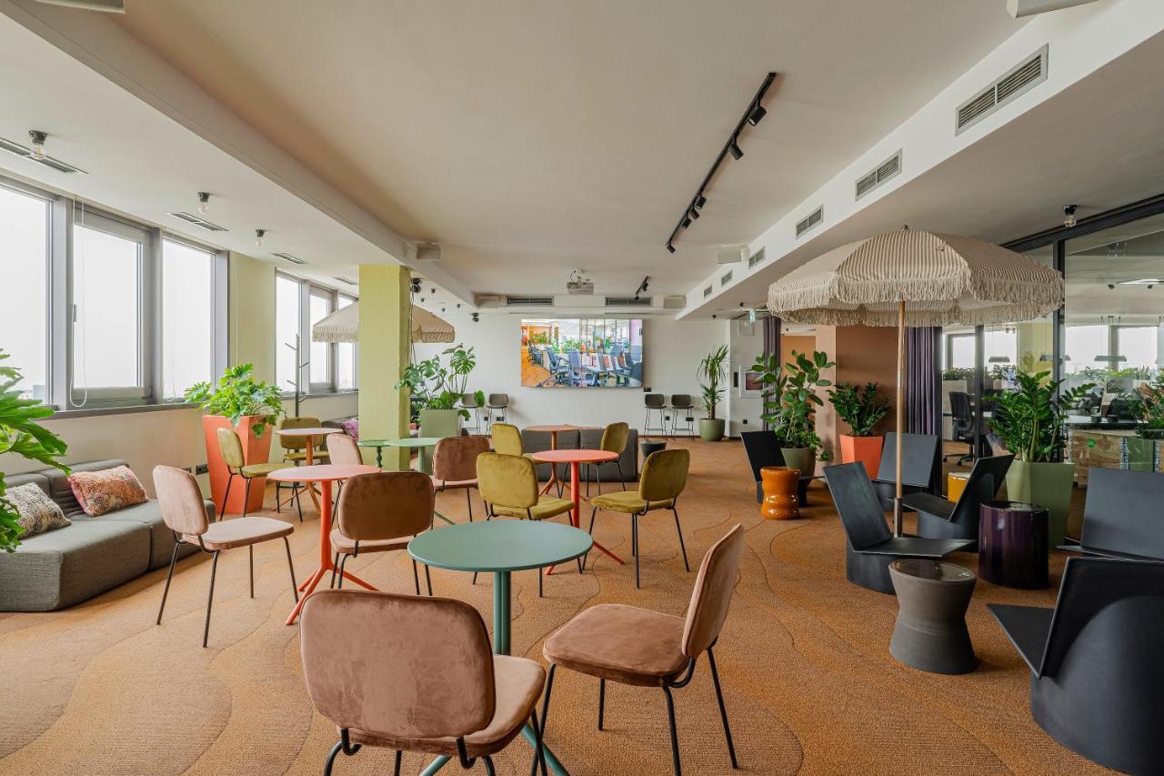 Wn Lab Hotel - Including Breakfast And Parking Sofia Bagian luar foto