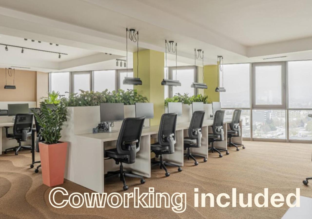 Wn Lab Hotel - Including Breakfast And Parking Sofia Bagian luar foto