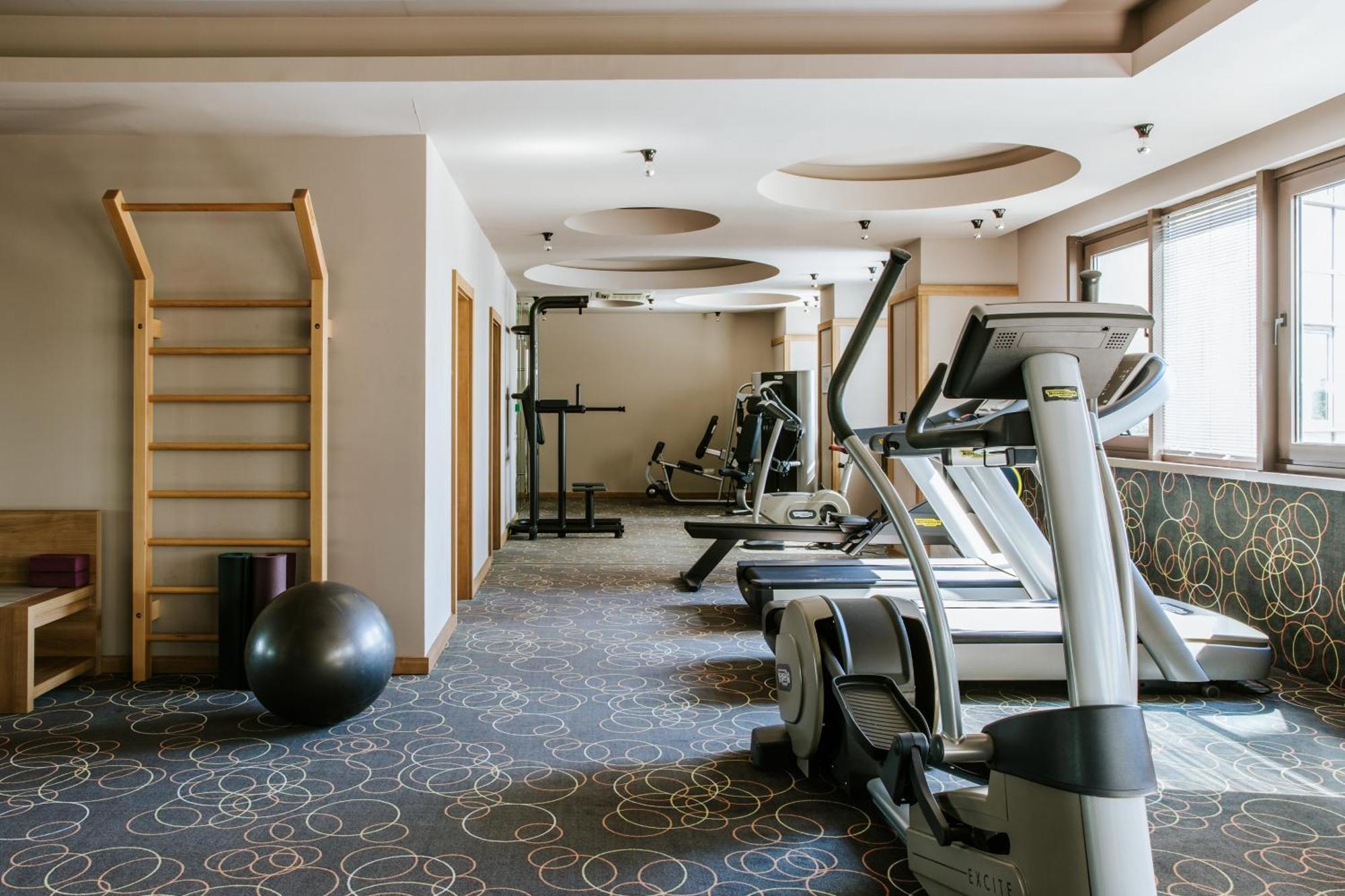 Wn Lab Hotel - Including Breakfast And Parking Sofia Bagian luar foto