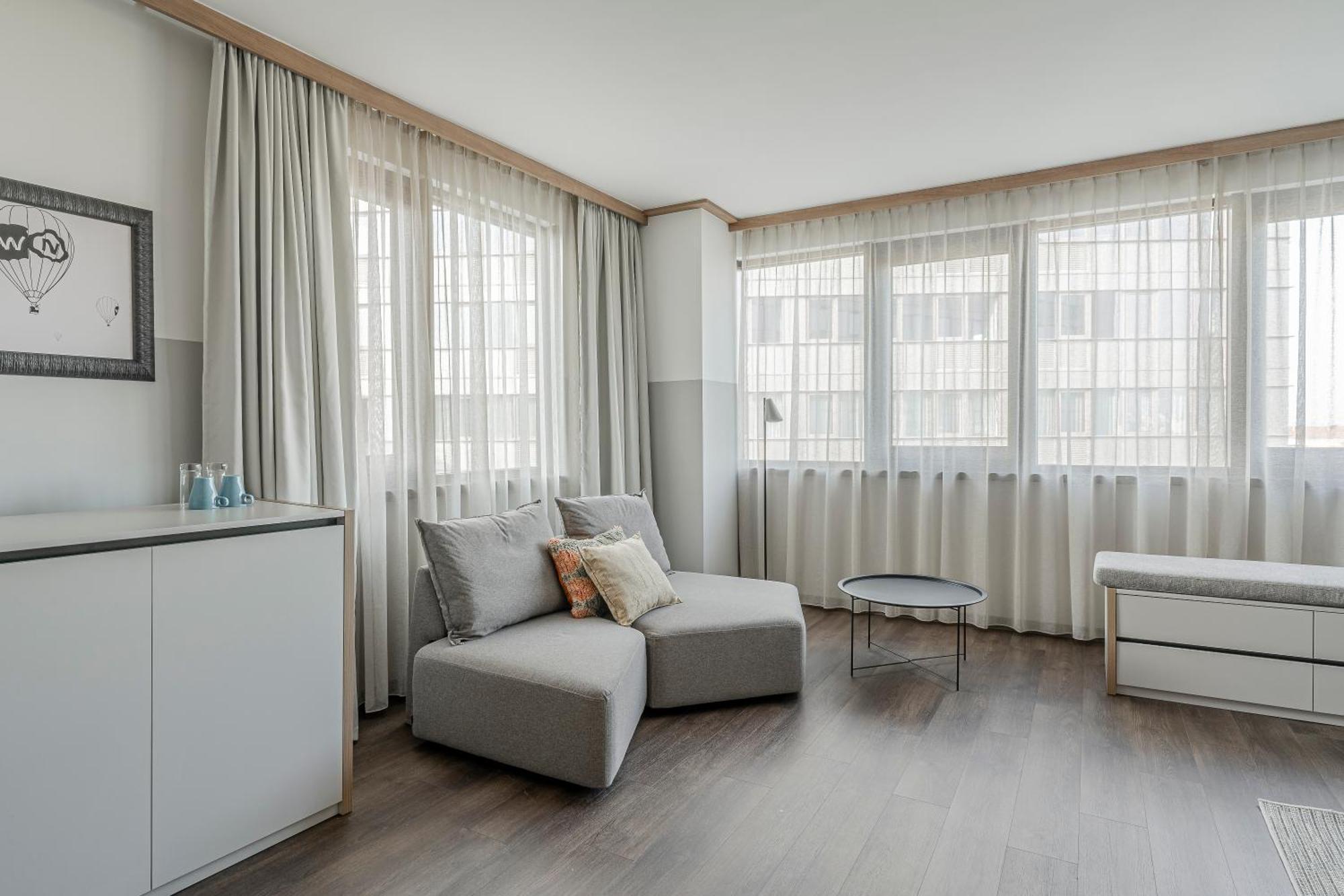 Wn Lab Hotel - Including Breakfast And Parking Sofia Bagian luar foto