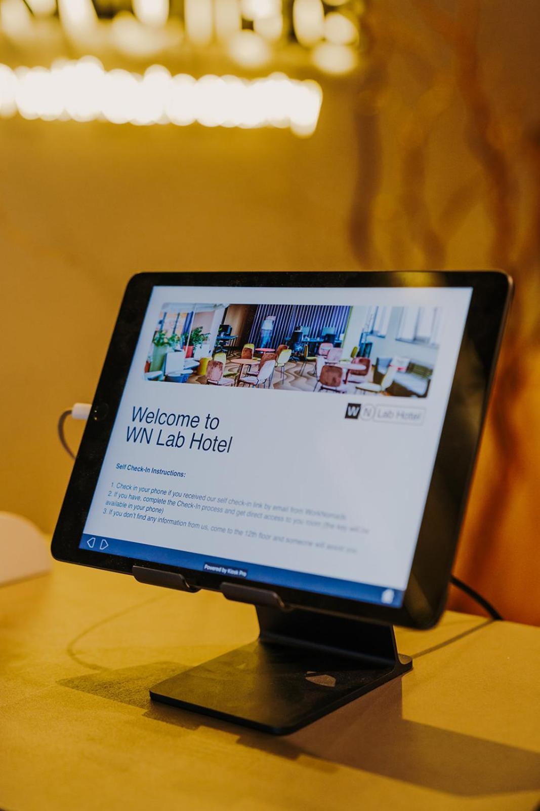 Wn Lab Hotel - Including Breakfast And Parking Sofia Bagian luar foto